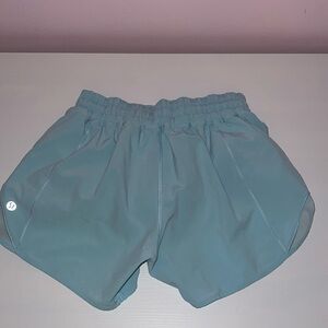 Brand New Never worn Lululemon Short Size 4 Hotty Hot Shorts